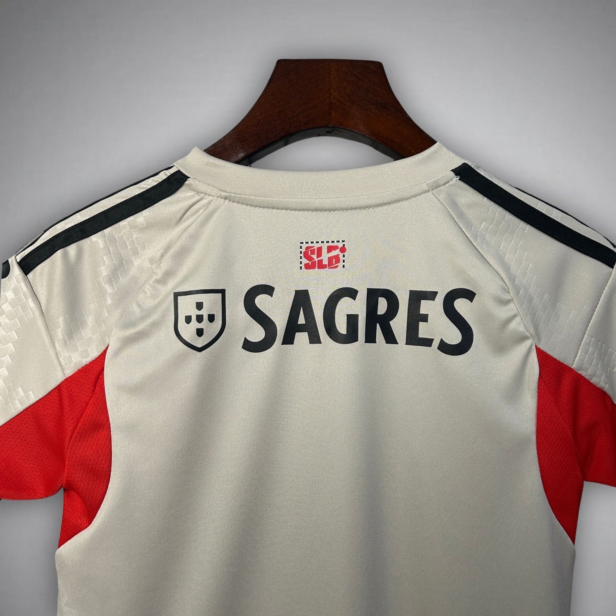 25/26 SL Benfica Away jerseys kids